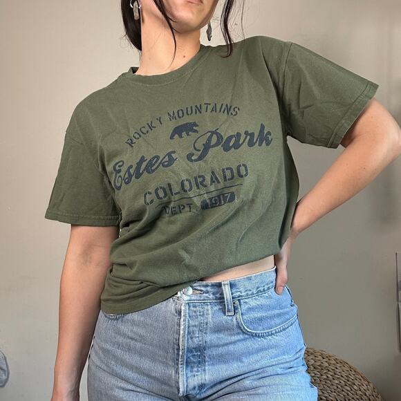 Vintage Tops - Vintage Rocky Mountains Estes Park Colorado Destination Graphic Tee Sz M